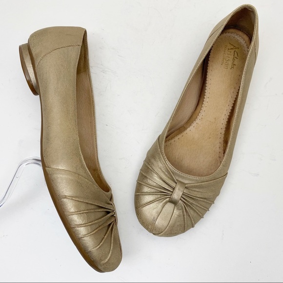 clarks gold flats